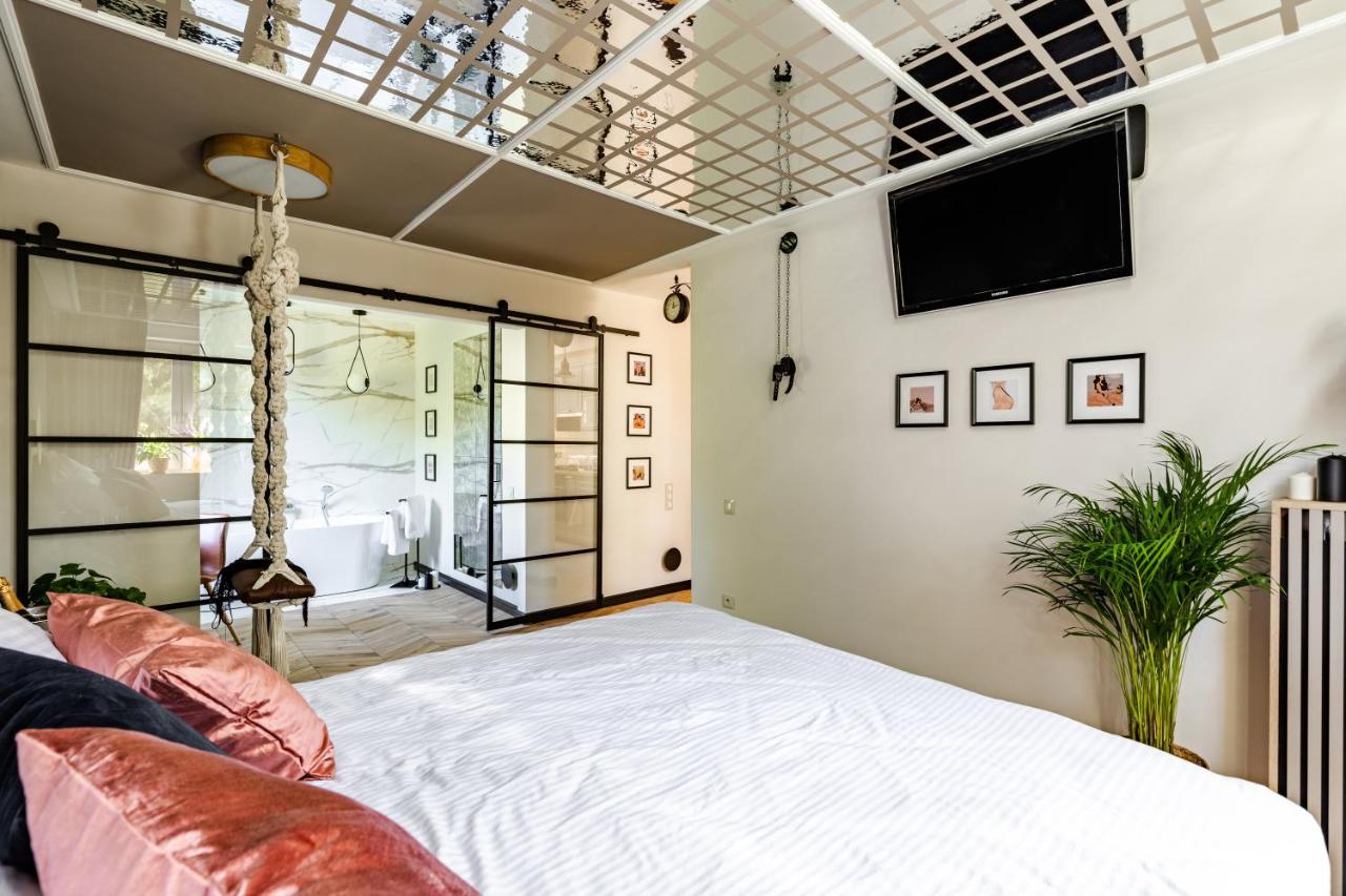 Secret Garden Apartment Варшава Екстер'єр фото