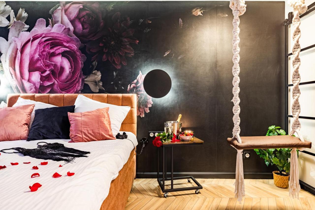 Secret Garden Apartment Варшава Екстер'єр фото